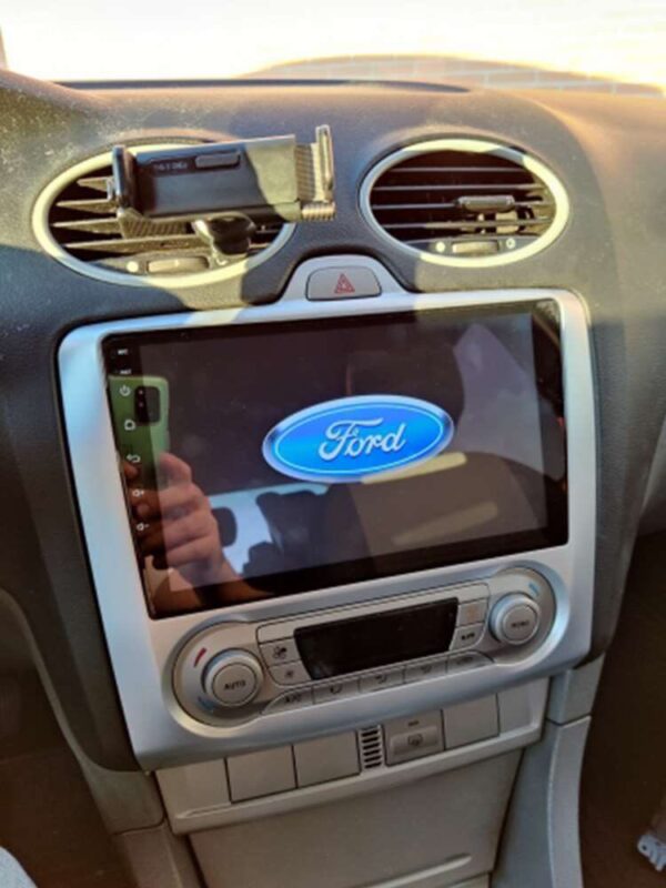 Navigatie android ford focus 2008