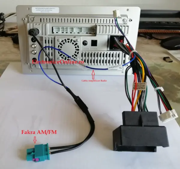 Adaptor antena fakra dublu AM FM la 1din scaled